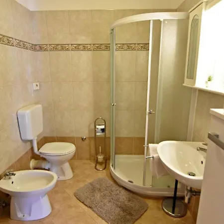 Noemi2 By Interhome * Poreč