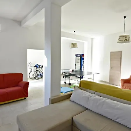 Noemi2 By Interhome شقة